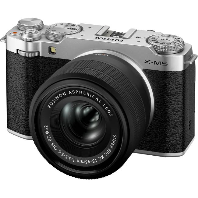 Fujifilm X-M5 Kit XC 15-45mm f/3.5-5.6 (Silver)